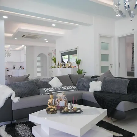 Diamond Luxury Corfu Villa