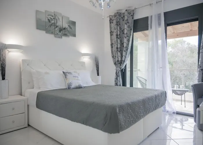 Diamond Luxury Corfu *
